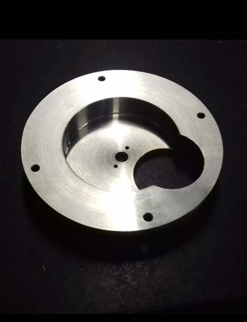 L'atelier mécanique des robins - usinage et vente de machines - usinage pièce 2