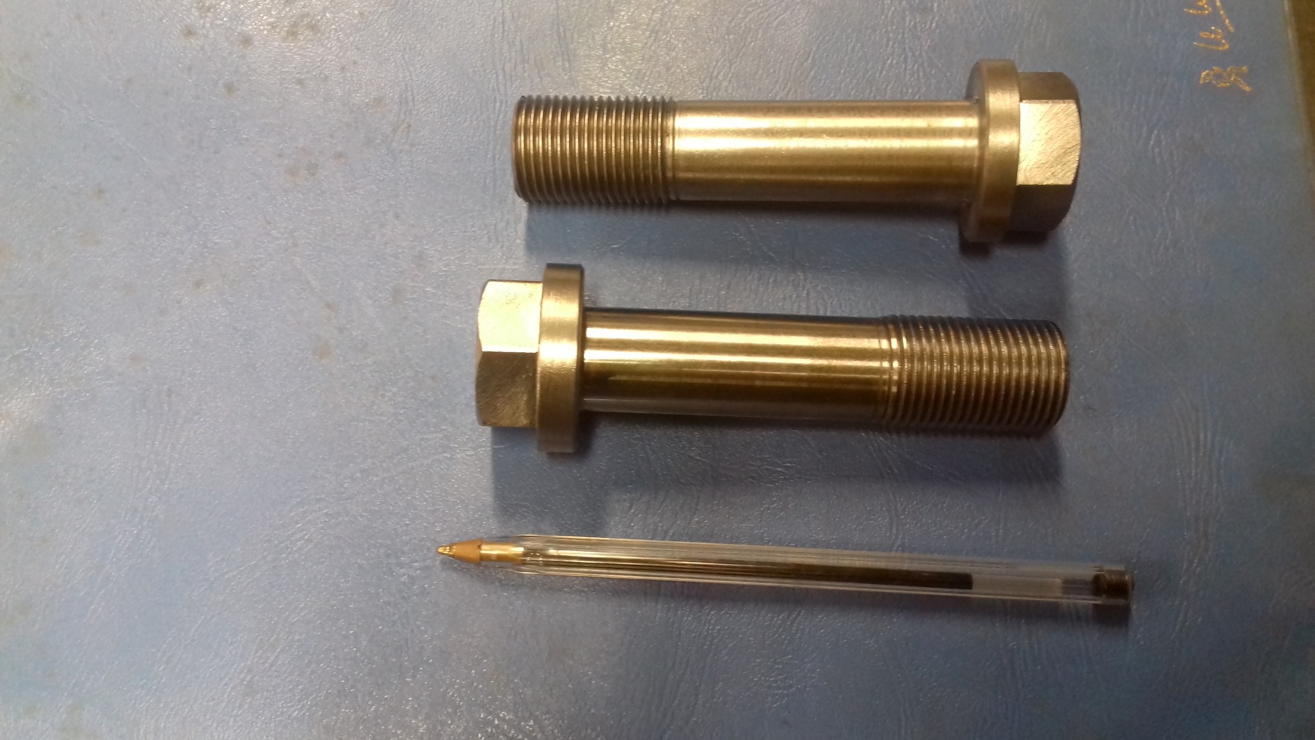 L'atelier mécanique des robins - usinage et vente de machines - usinage pièce 3